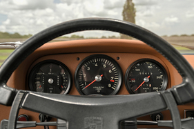 Porsche 916 (1972) - Tacho bis 250 km/h, roter Drehzahlbereich ab 7200 Umdrehungen