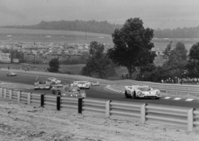 Porsche 917 (1971) – 6 Stunden von Watkins Glen, Siffert/van Lennep vor Donohue/Hobbs im Ferrari 512 M