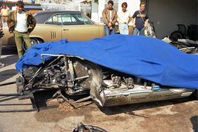 Porsche 917 K (1971) - Bei 190 mph zerplatzte ein Reifen - Vic Elford's 917er mit Startnummer #4 war nicht mehr reparierbar (24 Stunden Rennen von Daytona 1971)