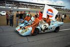 Porsche 917 K (1971) - Ehrenrunde des Gesamtsiegers - Der berühmte Gulf Porsche 917K vom John Wyer Team mit Pedro Rodriguez und Jackie Oliver (24 Stunden Rennen von Daytona 1971)