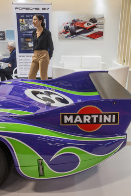 Porsche 917 Longtail (1970) - mit auffälliger Bemalung - Rétromobile Paris 2020