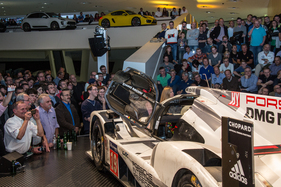 Porsche 919 Hybrid (2015) - Begeisterung im Publikum