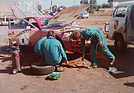 Porsche 924 (1979) - Reparaturen bei der Australien Rallye 1979