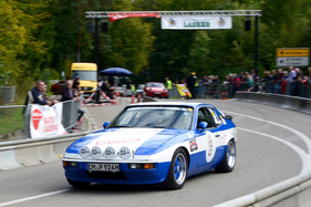 Porsche 924 (1980) - an der Eggberg Klassik 2015 Porsche 924 (1980) - an der Eggberg Klassik 2015