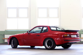 Porsche 924 Carrera GT (1980) - breite Fuchs-Räder und entsprechende Reifen Porsche 924 Carrera GT (1980) - breite Fuchs-Räder und entsprechende Reifen