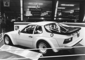 Porsche 924 Carrera GTR - die Version für den Rennsport, DM 180'000 für 375 PS (Genfer Autosalon 1981)