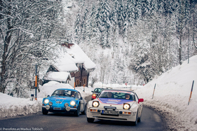 Porsche 924 - Diverse Schneekönige in voller Fahrt Porsche 924 - Diverse Schneekönige in voller Fahrt