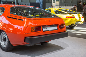 Porsche 924 Prototyp (1974) - das Heck des EA 425 überzeugte noch nicht ganz - an der Retro Classics 2016