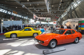Porsche 924 Prototyp (1974) - schade, stellte man einen Serien-924 nicht direkt daneben - an der Retro Classics 2016