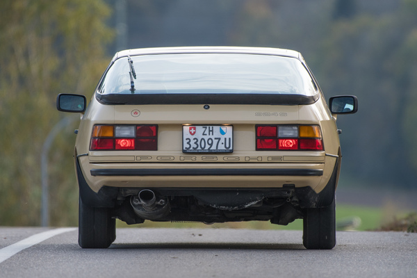 Porsche 924 S (1985) - ein kleiner Heckflügel musste reichen
