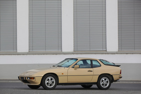 Porsche 924 S (1985) - lange Haube, kurzes Heck