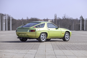 Porsche 928 (1977) - as lot 121 at the RM/Sotheby's Monaco auction on May 14, 2022