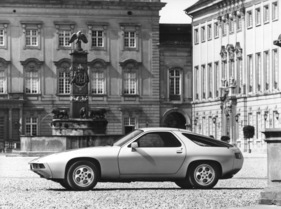 Bild Porsche 928 (1978) - der 928 wirkte grösser, als er war