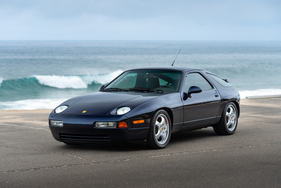 Porsche 928 GTS (1995) - als Lot 314 an der RM/Sotheby's Monterey Versteigerung am 20. August 2022