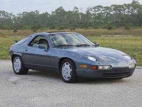 Porsche 928 S4 (1987) - als Lot 160 angeboten an der RM/Sotheby's "Driving into Summer" 2020 Versteigerung