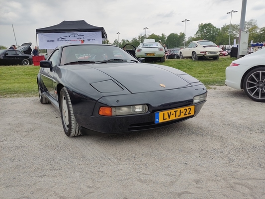 Porsche 928 S4 (1990) – Ob er so wirklich besser aussieht? – Porsche-Treffen Dinslaken 2022