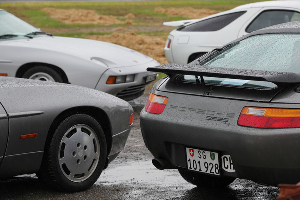 Porsche 928 Varianten aus unterschiedlichen Serien - OSMT Zug im September 2017