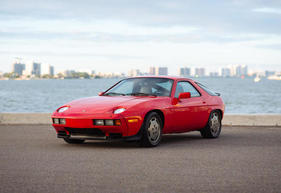 Porsche 928S (1986) - als Lot 196 an der Bonhams Amelia Island Versteigerung am 8. März 2018