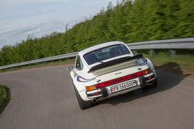 Porsche 930 Turbo (1975) - Der sportliche Fahrer musste das Heck im Griff haben