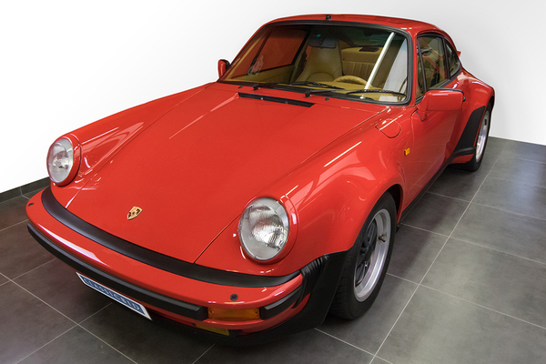 Bild Porsche 930 Turbo (1988) - wird am 18. März 2016 anlässlich der Retro Classics Stuttgart versteigert