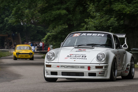 Porsche 930 Turbo 3.3 (1983) am Oldtimer GP Brugger Schachen 2019 - Starterfeld 7 «Historische Rennwagen»