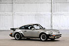 Bild: Porsche 930 Turbo Coupé (1983) - angeboten als Lot 107 an der Bonhams The Autoworld Sale in Brüssel am 13. Mai 2023