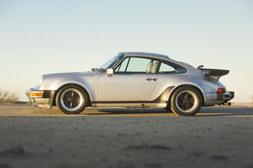 Porsche 930 Turbo Coupe (1987) - als Lot 173 angeboten an der Bonhams-Versteigerung von Scottsdale am 15. Januar 2015