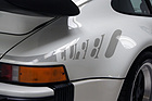 Porsche 930 Turbo "Flachbau" (1982) - derartige optische Verzierungen waren damals beliebt