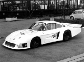 Porsche 935 (1978) - "Moby Dick", 1978 für Le Mans gemeldet, hier noch nicht mit definitiver Lackierung und auch mit nicht zulässigen Türverkleidungen