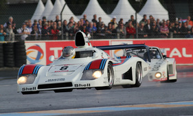 Bild Porsche 936 (1976) - im Plateau 6 (1972-1979) an der Le Mans Classic 2012