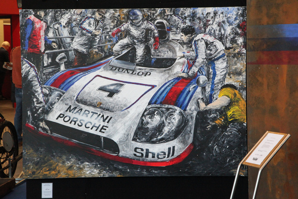 Porsche 936 in Le Mans, verarbeitet durch Künstler - Swiss Classic World Luzern 2021