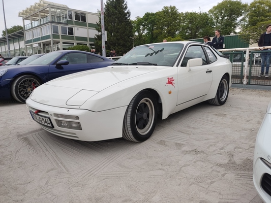 Porsche 944 (1989) – Porsche-Treffen Dinslaken 2022