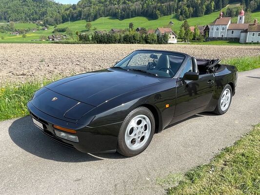 Porsche 944 Convertible (1990) - als Lot 161 an der Dutch Auction Company "Extravaganza" Versteigerung 2024