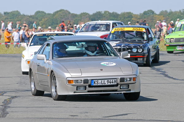 Porsche 944 - Historisches Flugplatzrennen Kassel Calden 2019