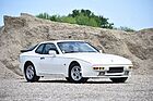 Image: Porsche 944 Rothmans n°38/100 (1984) - offered as lot 035 at the Artcurial Le Mans Classic auction on June 30, 2023
