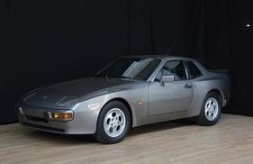 Porsche 944 S Coupé (1988) - angeboten als Lot 32 an der Bonhams Spa Classic Versteigerung am 21. Mai 2017