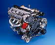Bild: Porsche 944 S2 (1988) - Das 3-Liter-Vierventil-Triebwerk des 944 S2 gilt nicht nur als der weltweit grösste und stärkste Vierzylinder-Saugmotor, sondern erfährt auch dank seiner harmonischen Kraftentfaltung besonderes Lob