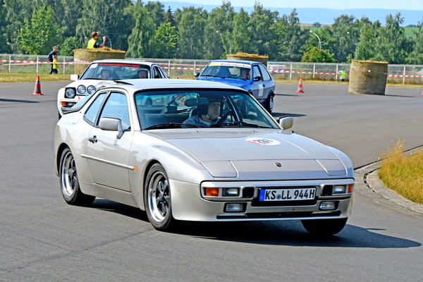 Porsche 944 Targa (1984) - beim Classic Motor Weekend 2021 in Obermehler-Schlotheim