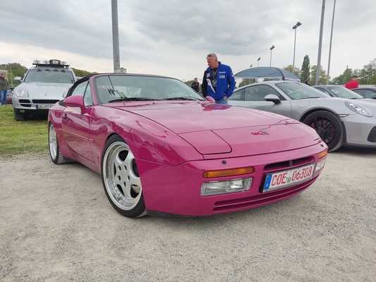 Porsche 944 Turbo Cabriolet (1991) – Eines von nur 528 Exemplaren – Porsche-Treffen Dinslaken 2022