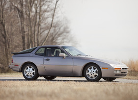 Porsche 944 Turbo S (1988) - Teil der Sammlung der Familie Drendel, die an der Gooding & Company Amelia Island Auction vom 9. März 2012 versteigert wurde