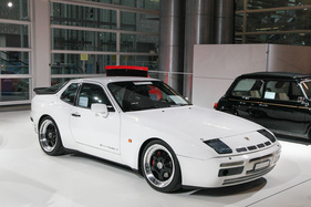 Porsche 944 Turbo S Cup (1989) - auf dem Stand von House of Cars - Auto Zürich 2021
