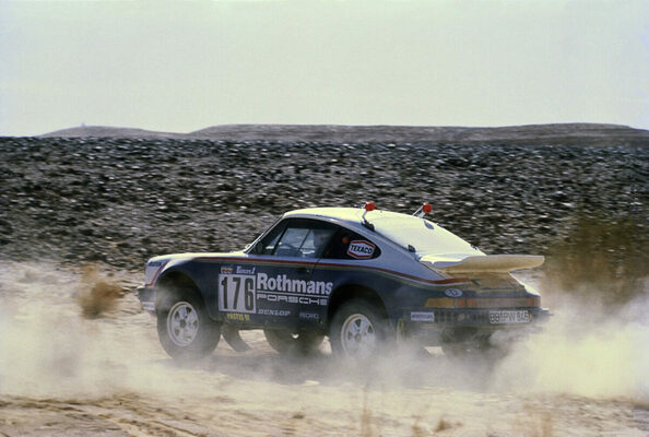 Bild: Porsche 953/911 an der Rallye Paris Dakar im Jahr 1984