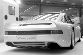 Porsche 959 (1983) - der Prototyp, der hier noch "Gruppe B" hiess - an der Internationalen Automobilausstellung IAA in Frankfurt 1983