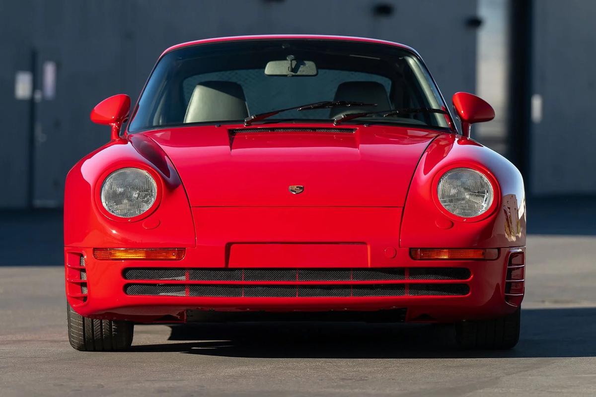 Porsche 959 Komfort (1988) - als Lot 130 an der Broad Arrow Porsche Auction with Air|Water 2024