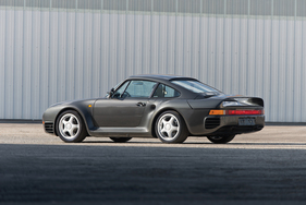 Porsche 959 'Komfort' (1988) - as lot 130 at the RM auction in Arizona on January 15/16, 2015