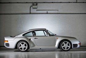 Porsche 959 'Komfort' (1988) - angeboten als Lot 165 an der Versteigerung von RM Auctions in London am 31. Oktober 2012