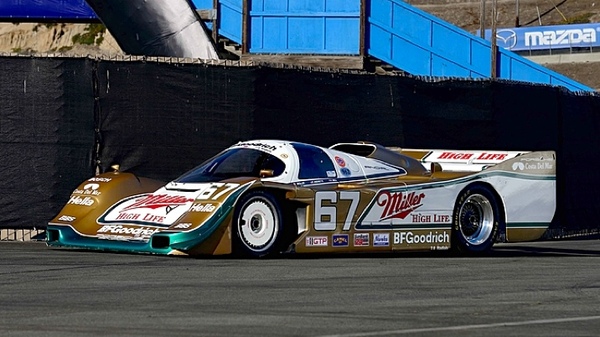 Porsche 962 (1989) - Sieger des 24 Stunden Daytona Rennen - geboten wurden USD 2,3 Millionen, erwartet worden waren USD 2,5 bis 3,0 Millionen - nicht verkauft in der Mecum Kissimmee Versteigerung 2016