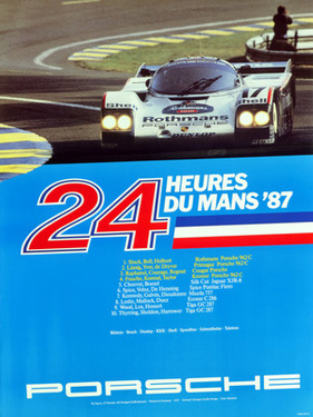 Bild: Porsche 962 C (1987) - Ein besonderer Erfolg des Jahres 1987 ist der Le Mans-Werkseinsatz, der mit dem zwölften Porsche-Gesamtsieg einen neuen Markenrekord aufstellt