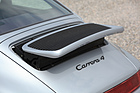 Porsche 964 C4 (1991) - der Heckspoiler schwenkt automatisch bei 60 km/h oder manuell betätigt aus