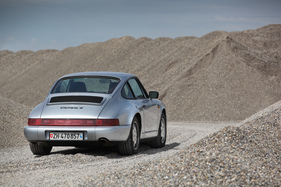 Porsche 964 C4 (1991) - schnörkellose Karosserie